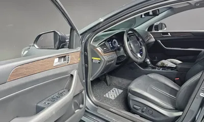 Hyundai Sonata 2019, 142791 км, за 12000000 KRW - фото 11