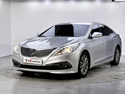 Hyundai Grandeur · 2015 год