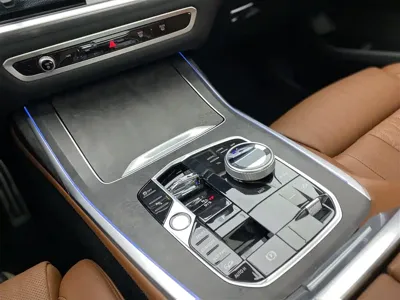 BMW X7 2023, 56000 км, за 588800 CNY - фото 20