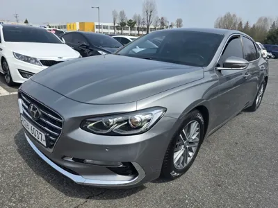 Hyundai Grandeur 2019, 123421 км, за 12800000 KRW