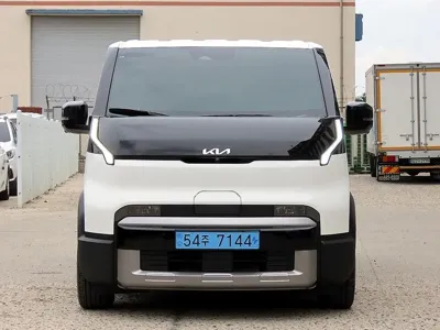 Kia PV5 · 2026 год