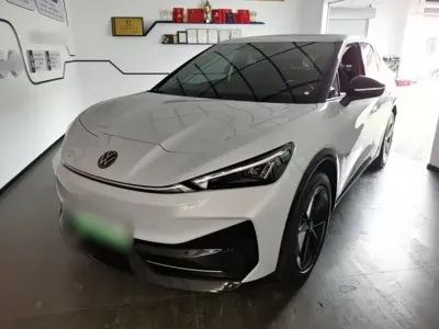 Volkswagen 06 2025, 55100 км, за 108100 CNY
