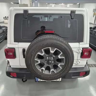 Jeep Wrangler 2024, 26460 км, за 56500000 KRW