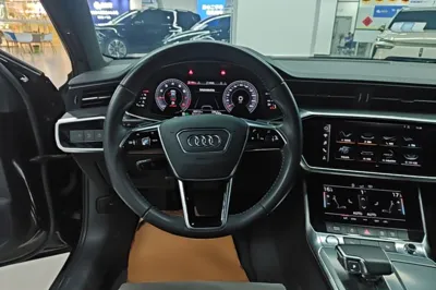 Audi A6L 2020, 65500 км, за 229349.89 CNY - фото 13