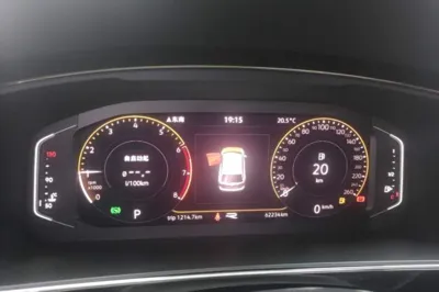 Volkswagen Tiguan L 2021, 62200 км, за 121612.57 CNY - фото 27