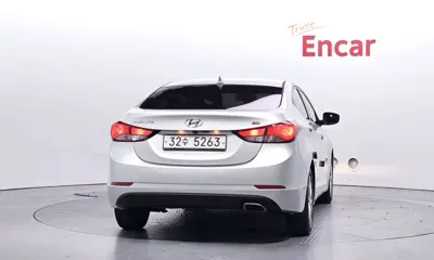 Hyundai Avante 2015, 44321 км, за 6900000 KRW