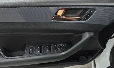 Hyundai Sonata 2016, 143952 км, за 13800000 KRW - фото 18