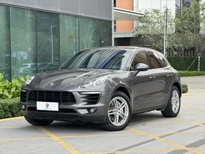 Porsche Macan · 2016 год