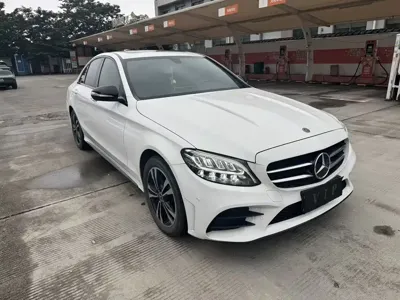 Mercedes-Benz C-Class 2020, 45000 км, за 105000 CNY - фото 3