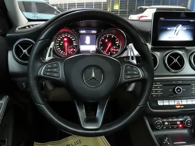 Mercedes-Benz GLA-Class 2019, 118000 км, за 15500000 KRW - фото 9
