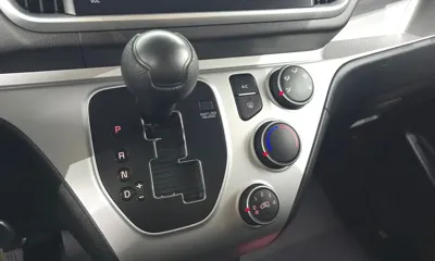 Kia Ray 2022, 17803 км, за 9300000 KRW - фото 9