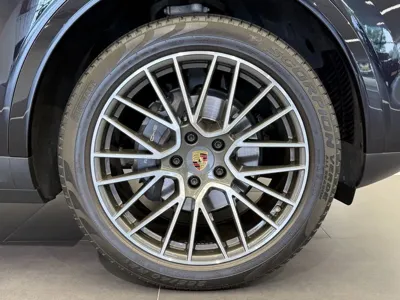 Porsche Cayenne 2021, 24800 км, за 103000000 KRW - фото 6