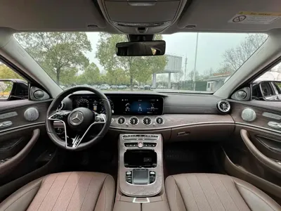 Mercedes-Benz E-Class 2023, 20000 км, за 268000 CNY - фото 8
