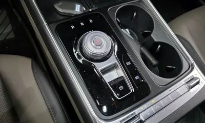 Kia Canival 2025, 12044 км, за 43000000 KRW - фото 9