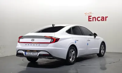 Hyundai Sonata 2023, 54792 км, за 16990000 KRW