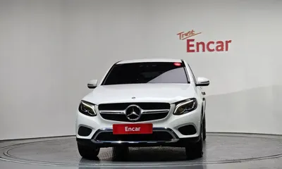 Mercedes-Benz GLC-Class 2019, 64413 км, за 40000000 KRW