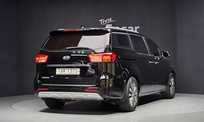 Kia Canival 2016, 211864 км, за 5850000 KRW