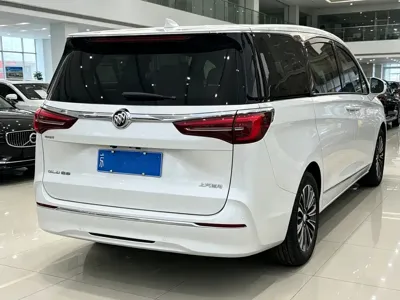 Buick GL8 2021, 45000 км, за 215000 CNY - фото 2