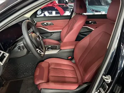 BMW i3 2025, 9000 км, за 161800 CNY