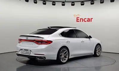 Hyundai Grandeur 2017, 111543 км, за 15500000 KRW