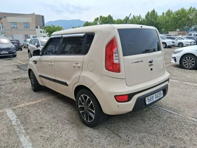 Kia Soul 2013, 115629 км, за 3950000 KRW