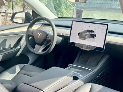 Tesla Model Y 2022, 60000 км, за 153000 CNY - фото 13