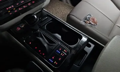 Kia Canival 2016, 149370 км, за 9800000 KRW - фото 9
