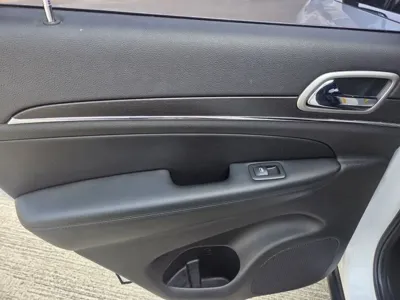 Jeep Cherokee 2018, 69196 км, за 15950000 KRW - фото 8