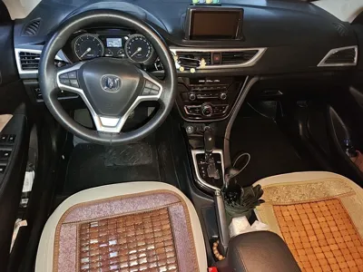 Changan Alsvin V7 2015, 66300 км, за 17280.44 CNY - фото 10