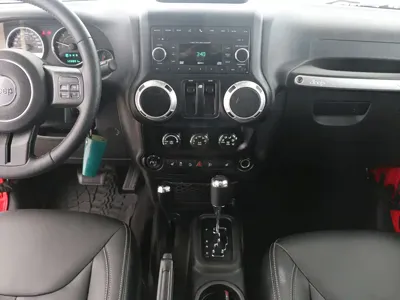 Jeep Wrangler 2016, 128000 км, за 139800 CNY - фото 7