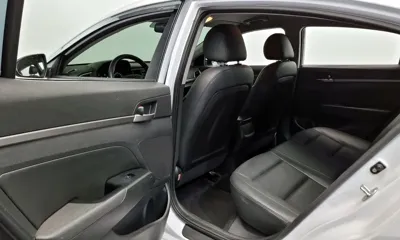 Hyundai Avante 2018, 73883 км, за 11500000 KRW - фото 11
