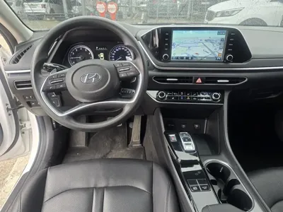 Hyundai Sonata 2022, 110118 км, за 6730.09 USD