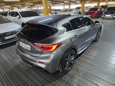 Infiniti Q30 2017, 144178 км, за 7700000 KRW