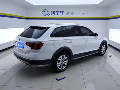 Volkswagen C-Trek 2017, 57100 км, за 44800 CNY