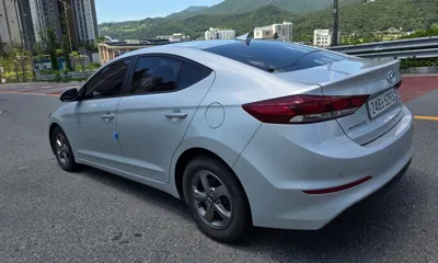 Hyundai Avante 2018, 96050 км, за 9200000 KRW - фото 4