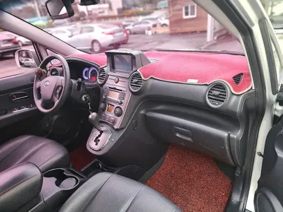 Kia Carens 2013, 141785 км, за 4400000 KRW - фото 15