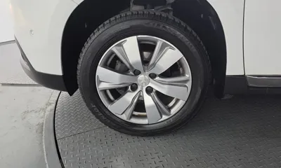 Peugeot 2008 2016, 97096 км, за 5790000 KRW - фото 5