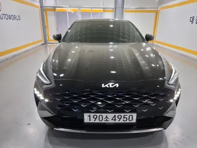 Kia K8 · 2022 год