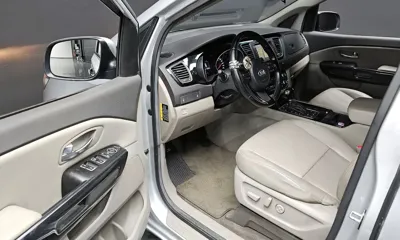 Kia Canival 2015, 101197 км, за 10700000 KRW - фото 13