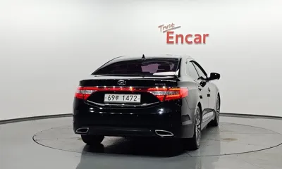 Hyundai Grandeur 2014, 68040 км, за 7500000 KRW
