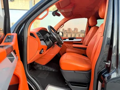 Volkswagen Multivan 2017, 90000 км, за 98800 CNY - фото 9