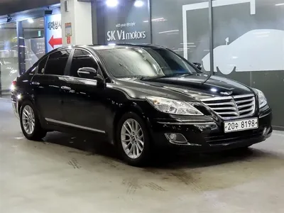 Hyundai Genesis · 2010 год