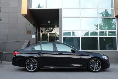 BMW 5-Series 2017, 139100 км, за 19300000 KRW