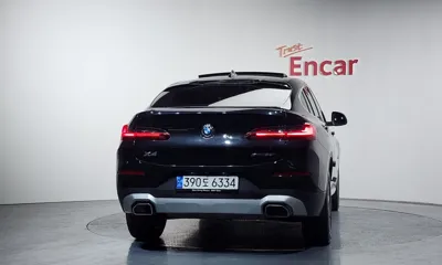 BMW X4 2022, 122975 км, за 38000000 KRW