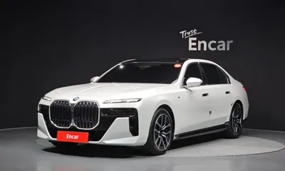 BMW 7-Series · 2025 год