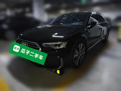 Audi A6L · 2022 год