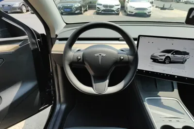 Tesla Model Y 2022, 70200 км, за 179418.34 CNY - фото 14