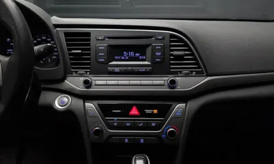 Hyundai Avante 2018, 75929 км, за 10500000 KRW - фото 14