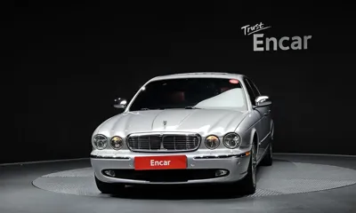 Jaguar XJ-8 2005, 155513 км, за 14950000 KRW - фото 3