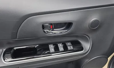 Toyota Prius 2019, 49560 км, за 14200000 KRW - фото 19